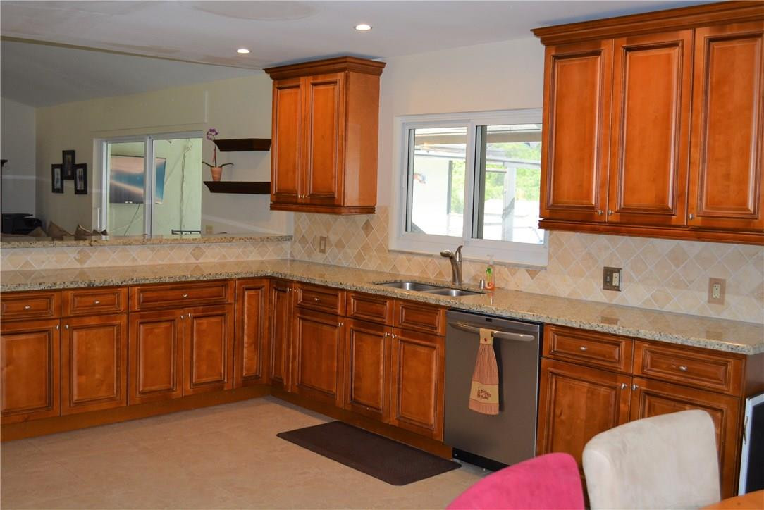 4221 Northwest 5th Avenue Boca Raton, FL 33431 - Photo 8 of 27 Photo 8