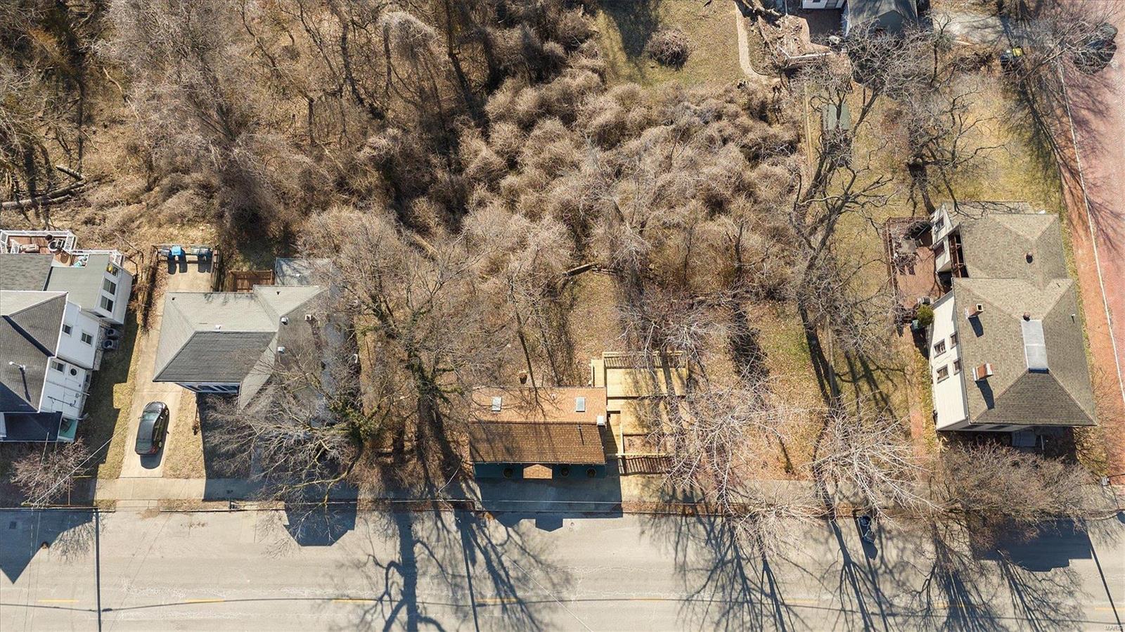 908 State Street Alton, IL 62002 - Photo 5 of 32