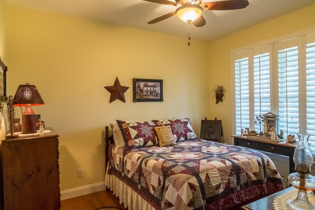 3003 Seminole Loop Crossville, TN 38572 - Photo 15 of 28 15-Bedroom 2
