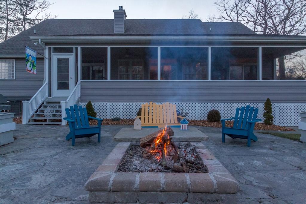 3003 Seminole Loop Crossville, TN 38572 - Photo 23 of 28 22-Fire Pit & Patio Area