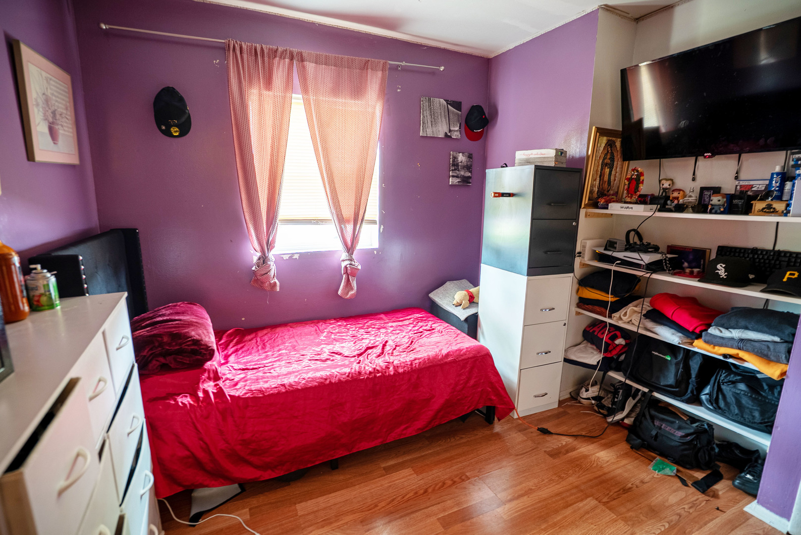 9 Helm Road Carpentersville, IL 60110 - Photo 8 of 9 Gallery Image 8
