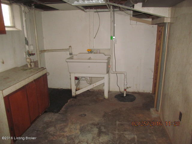 3418 Fern Lea Road Louisville, KY 40216 - Photo 11 of 18 Photo Feb 25, 11 28 32 AM