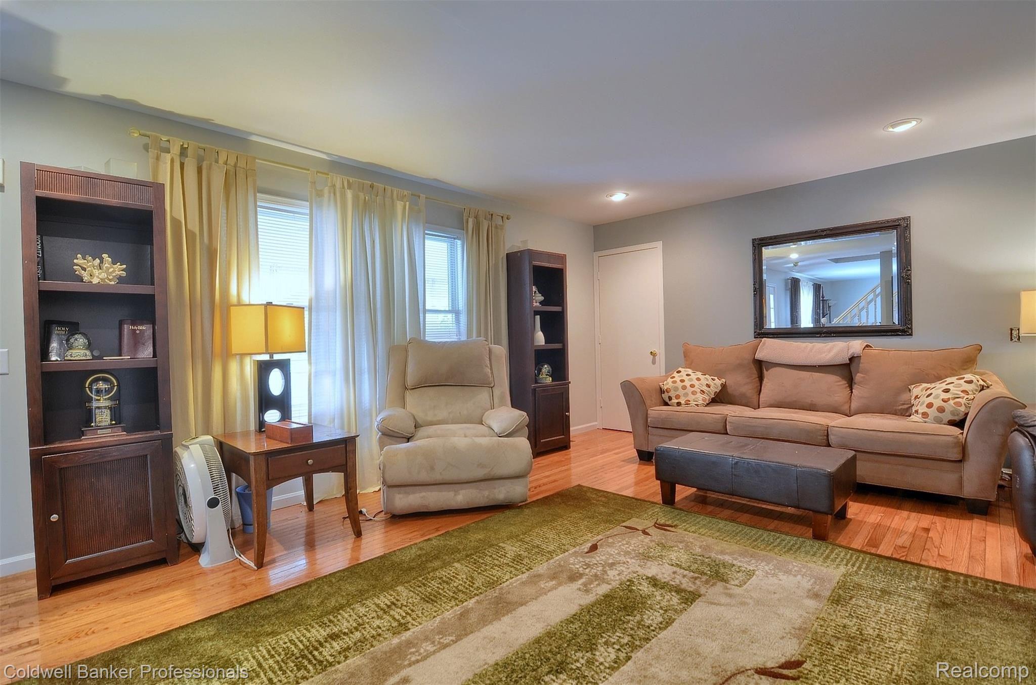 21973 Rust Road New Boston, MI 48164 - Photo 5 of 30 5-Living Room 2nd View.jpg