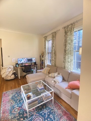 73 Pinckney Street, Unit 4 Boston, MA 02114 - Photo 1 of 12