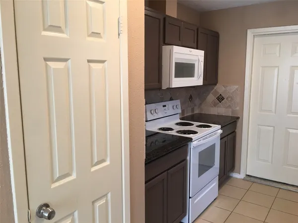 $1,850 | 6219 Westbranch Drive, Houston, TX 77072