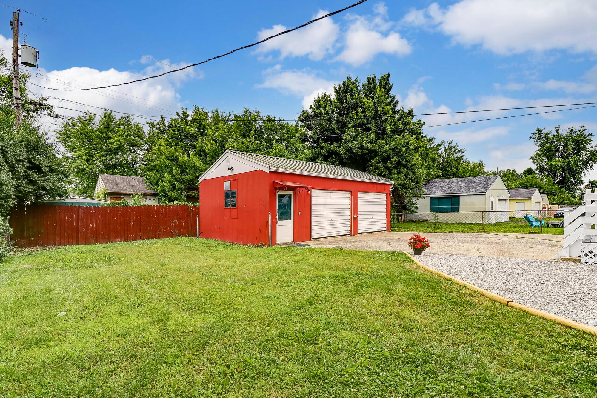 843 Demorest Road Columbus, OH 43204 - Photo 23 of 27 2+ Car Garage & Back Yard