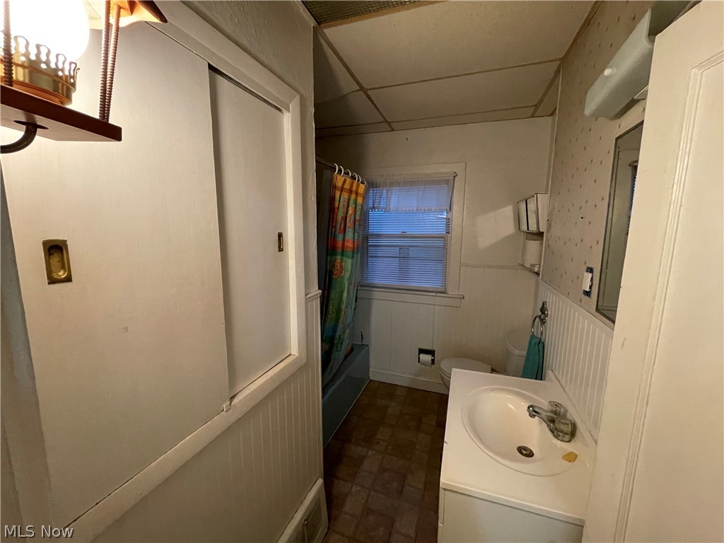 18200 Neff Road Cleveland, OH 44119 - Photo 20 of 24 Gallery Image 20