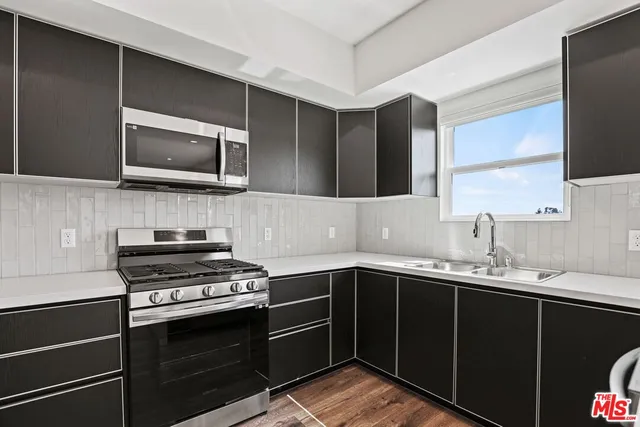 $6,644 | 1830 Selby Avenue, Unit PH2, Los Angeles, CA 90025