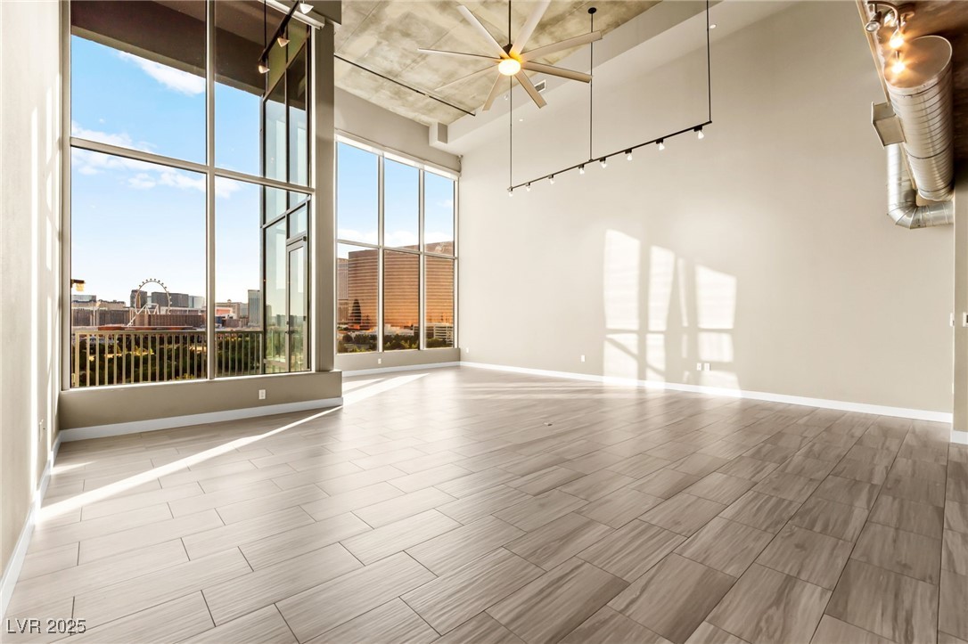 360 East Desert Inn Road, Unit 1204 Las Vegas, NV 89109 - Photo 15 of 81