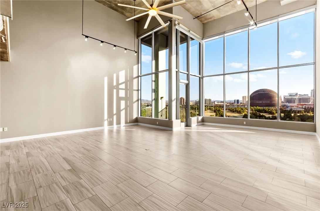 360 East Desert Inn Road, Unit 1204 Las Vegas, NV 89109 - Photo 19 of 81