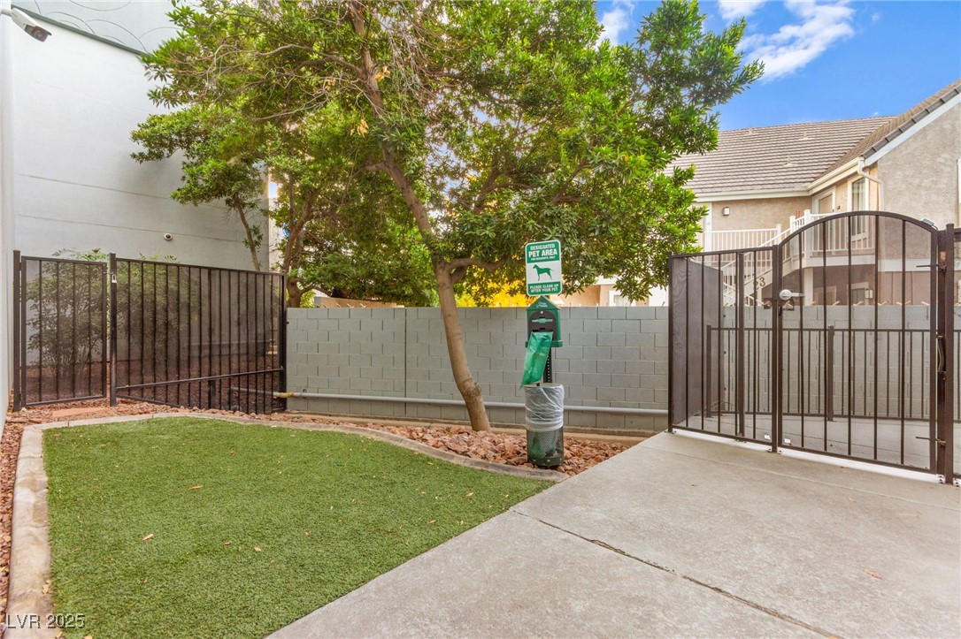 360 East Desert Inn Road, Unit 1204 Las Vegas, NV 89109 - Photo 71 of 81