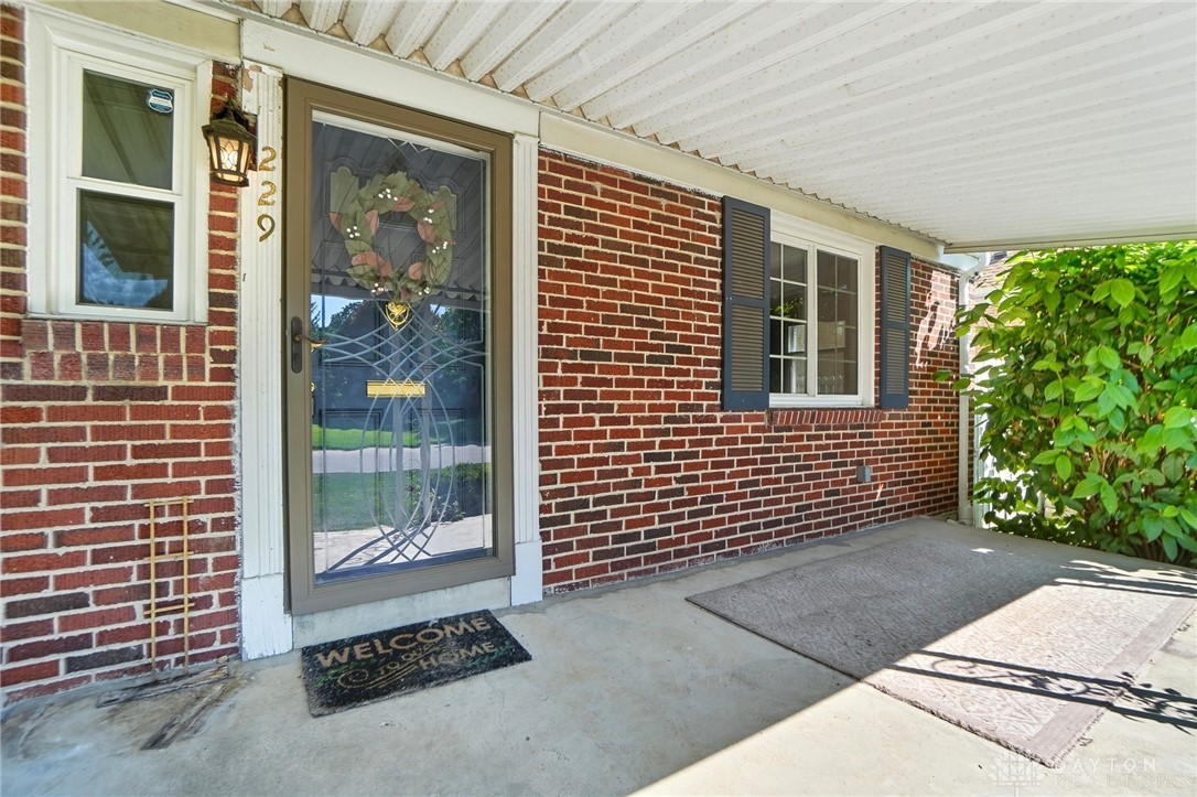 229 South Bromfield Road Kettering, OH 45429 - Photo 6 of 57