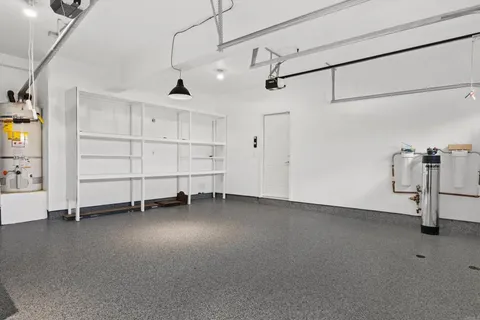 a view of a garage room