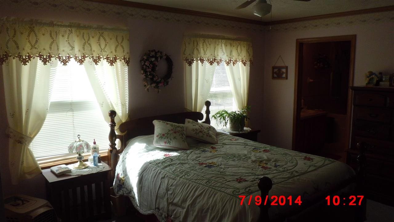 2394 Valley Road Honor, MI 49640 - Photo 14 of 33 1797724-13.JPG