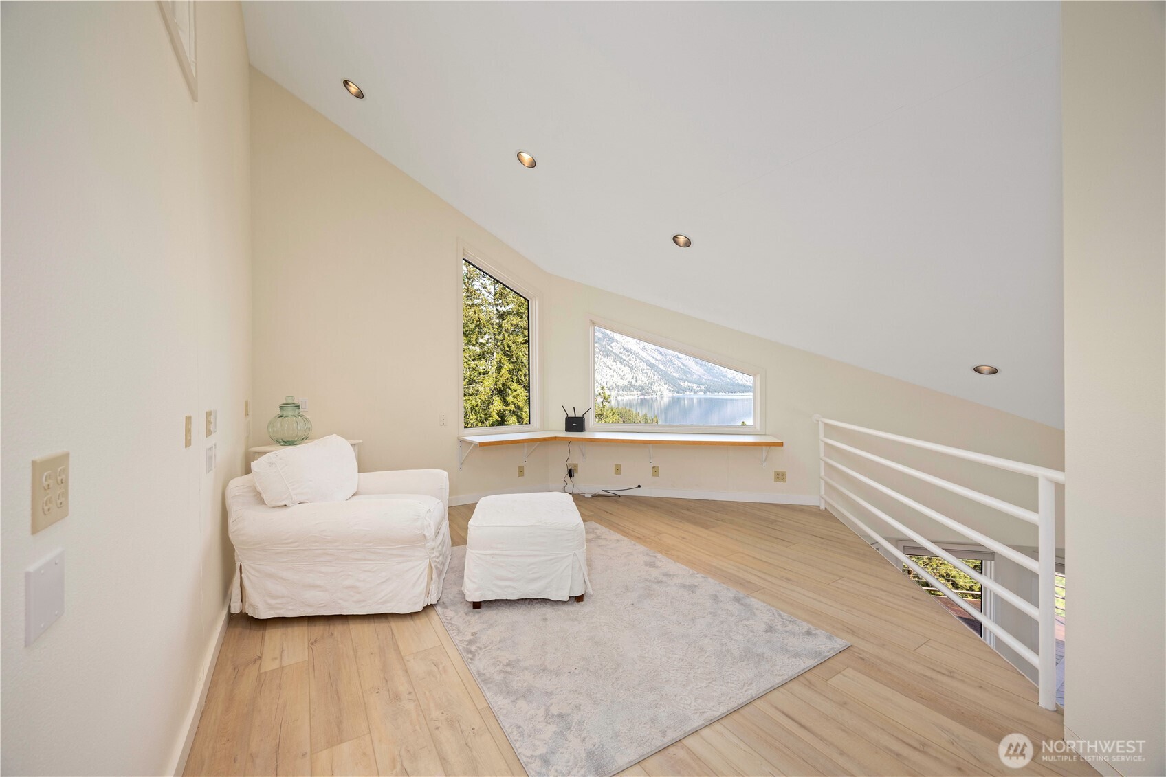 7440 Navarre Road Chelan, WA 98816 - Photo 21 of 40