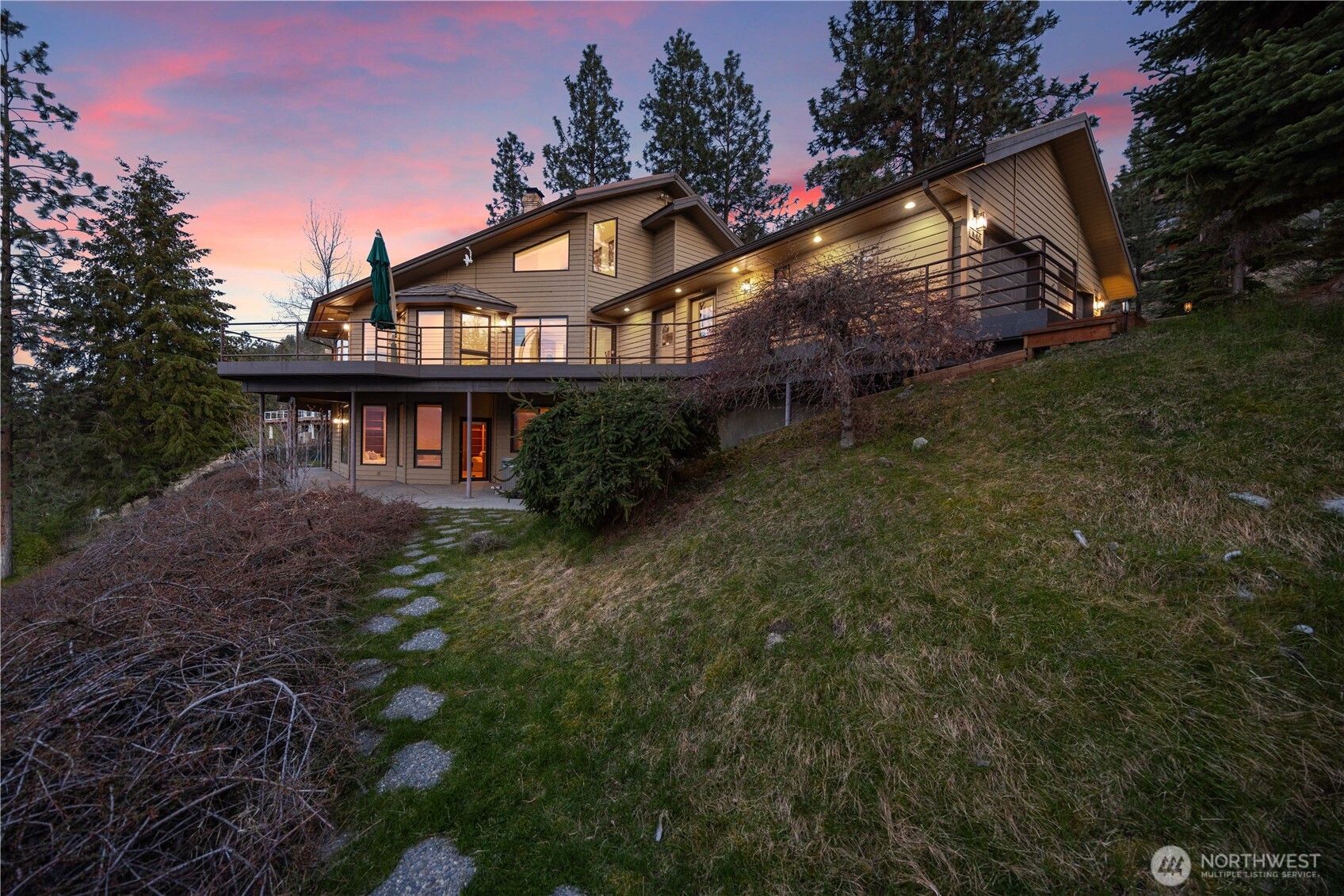 7440 Navarre Road Chelan, WA 98816 - Photo 33 of 40