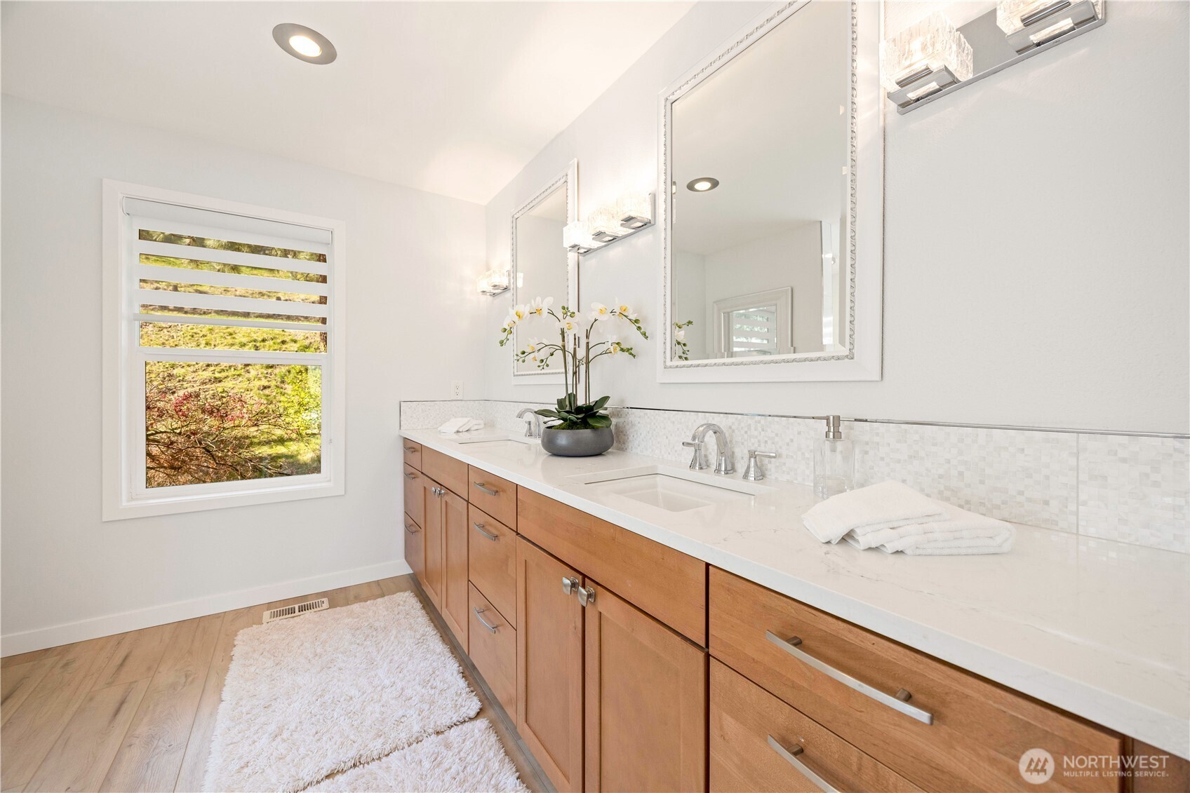 7440 Navarre Road Chelan, WA 98816 - Photo 9 of 40