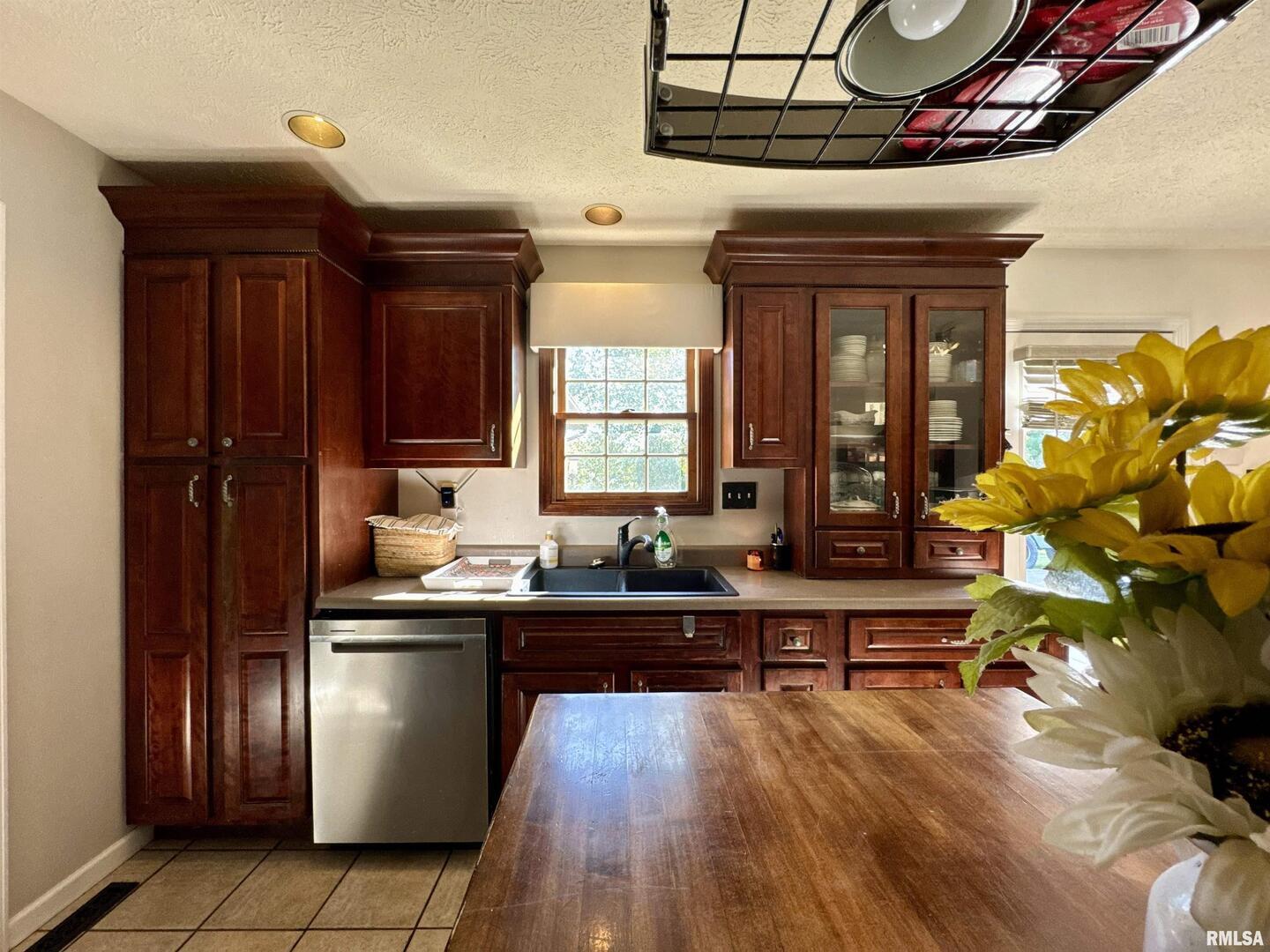 1801 Colonial Drive Marion, IL 62959 - Photo 15 of 45 a kitchen with a sink appliances and cabinets