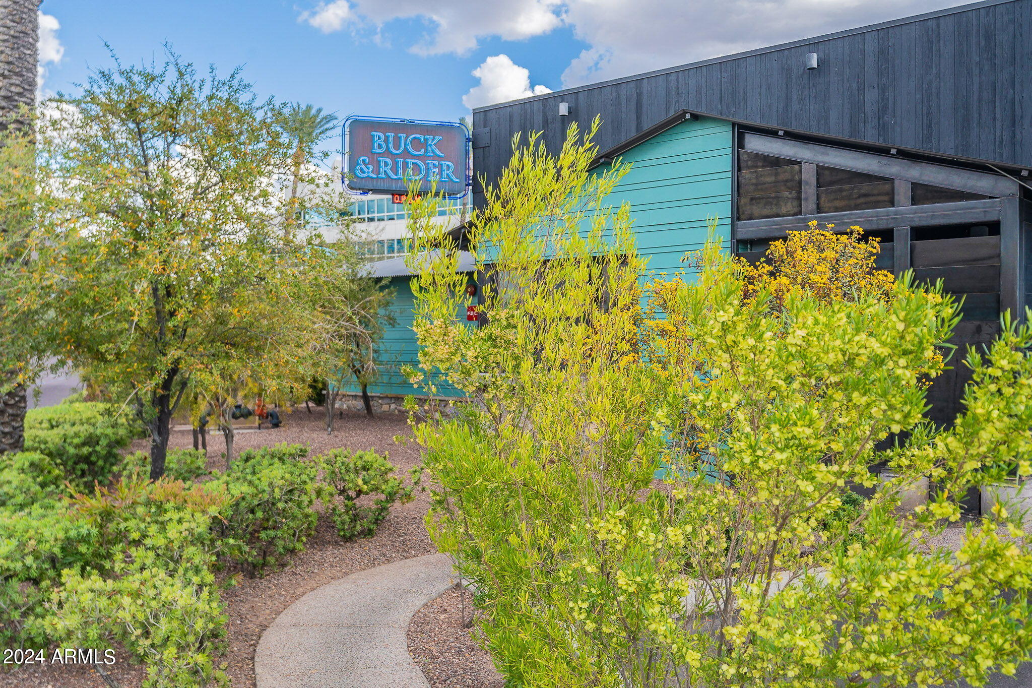 4201 East Camelback Road, Unit 9 Phoenix, AZ 85018 - Photo 17 of 20 3-web-or-mls-Camelback - Community-3