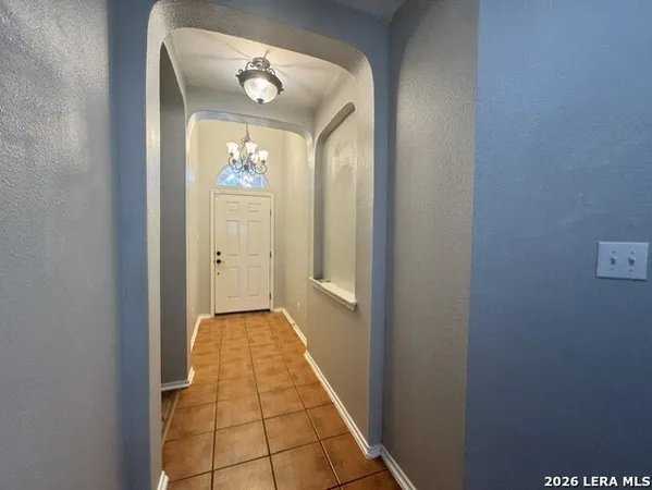 $1,895 | 162 Coopers Hawk, San Antonio, TX 78253