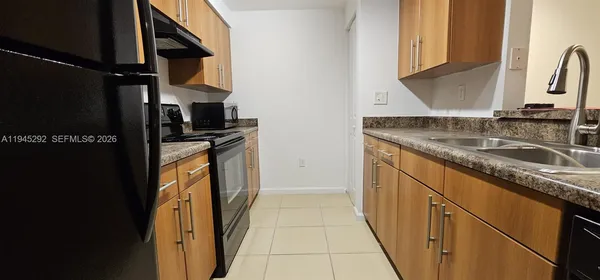$1,800 | 5800 West Sample Road, Unit 103, Coral Springs, FL 33067