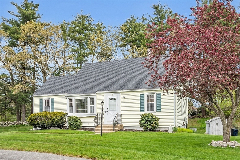 47 Queensview Road Marlborough, MA 01752 - Photo 1 of 35 Gallery Image 1