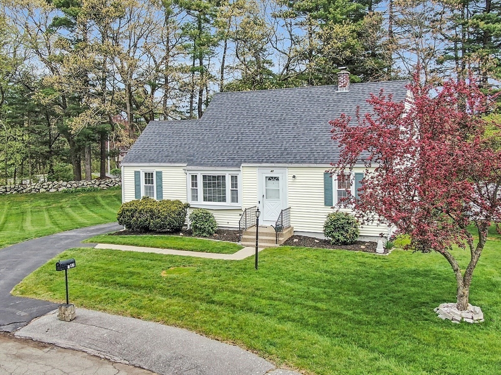 47 Queensview Road Marlborough, MA 01752 - Photo 2 of 35 Gallery Image 2