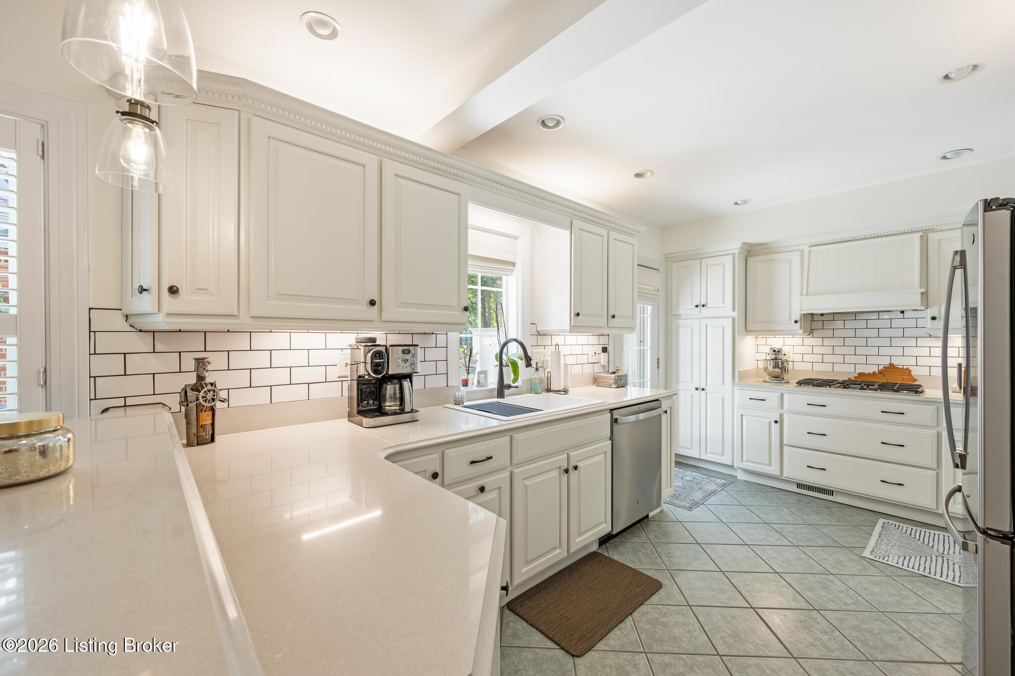 2802 Lexington Road Louisville, KY 40206 - Photo 27 of 60 2802 Lexington Rd-17