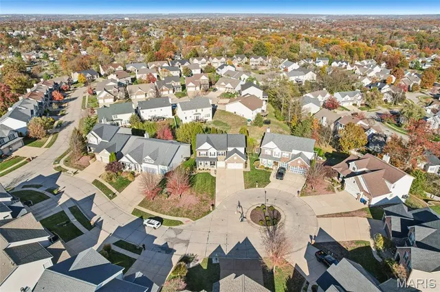 $814,900 | 1281 Hawkins Bend Court, Fenton, MO 63026