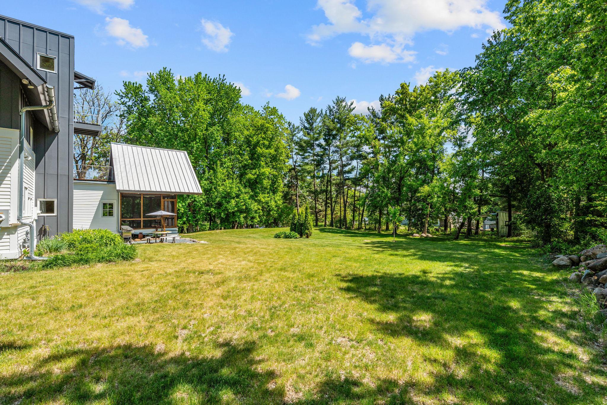 7521 River Road Inver Grove Heights, MN 55076 - Photo 10 of 135