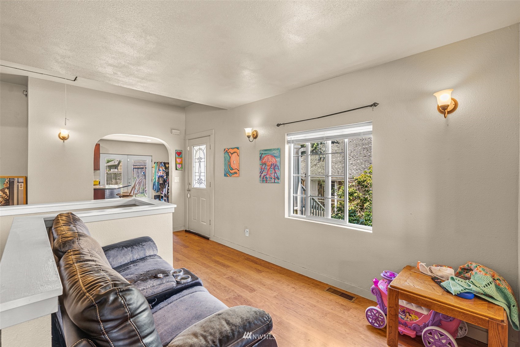 4216 Rucker Avenue Everett, WA 98203 - Photo 13 of 28 Gallery Image 13