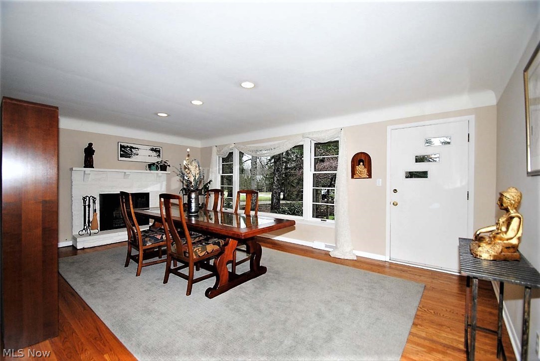 4950 Lander Road Chagrin Falls, OH 44022 - Photo 5 of 21 Gallery Image 5