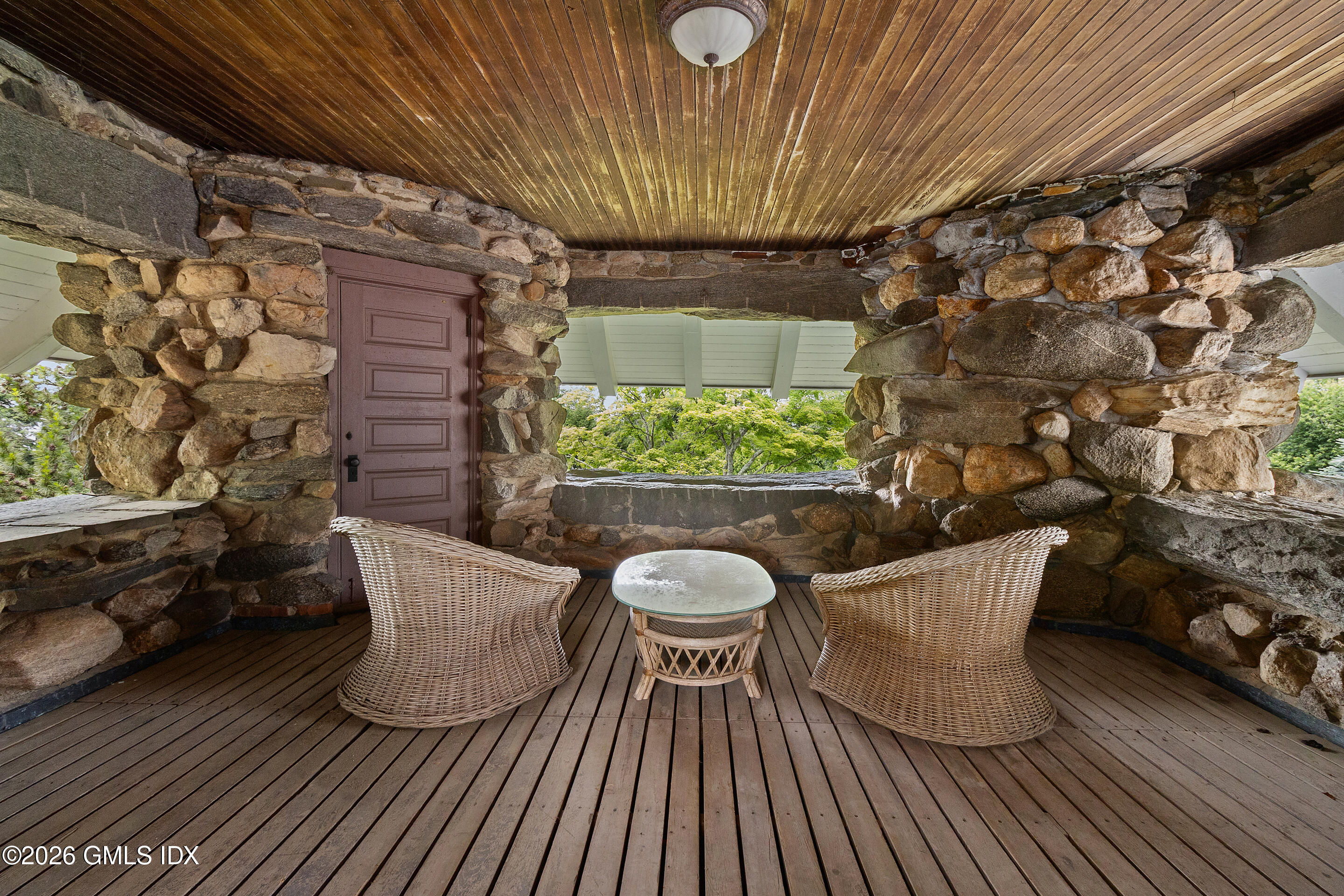 432 Field Point Road Greenwich, CT 06830 - Photo 44 of 49 3rd floor open summer porch