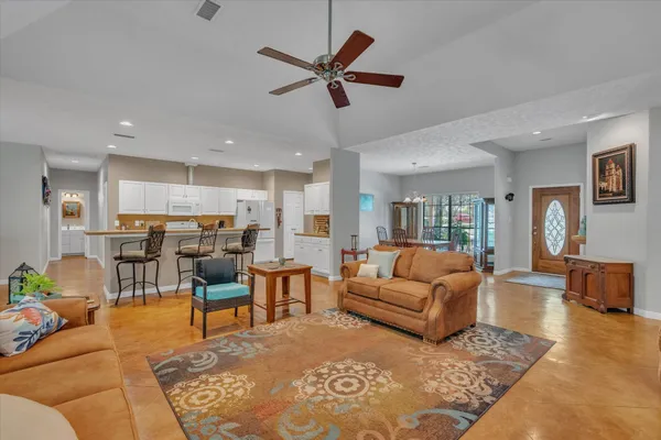 $293,000 | 3015 Fitzgerald Drive, Montgomery, TX 77356