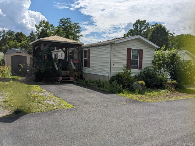 $144,900 | 4 Treeline Circle, Unit 4, Cold Spring, NY 10516