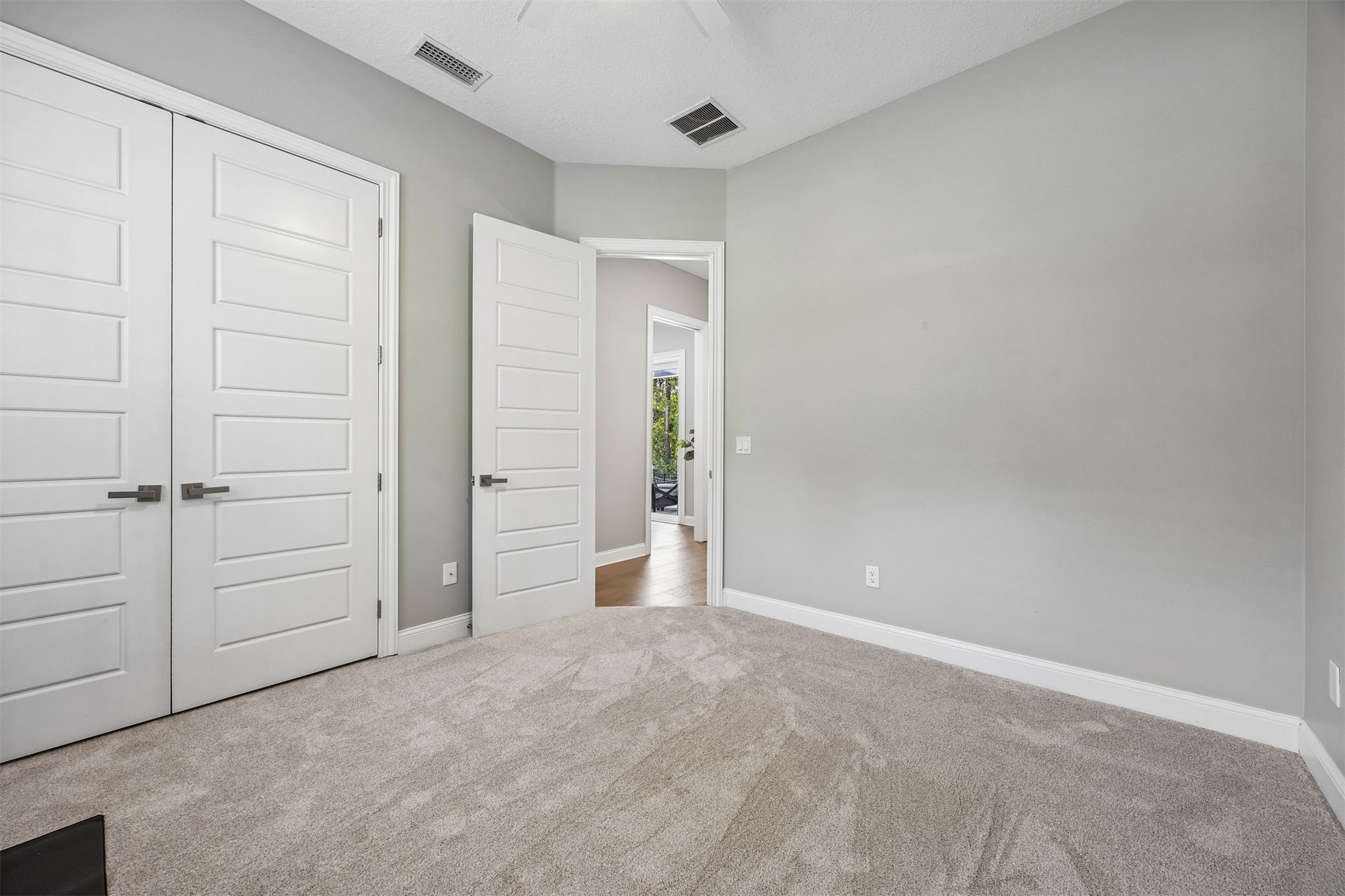 29258 Grandview Manor Yulee, FL 32097 - Photo 55 of 99 Bedroom # 3