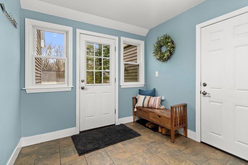 31 Roberts Road Ashland, MA 01721 - Photo 16 of 35 Gallery Image 16