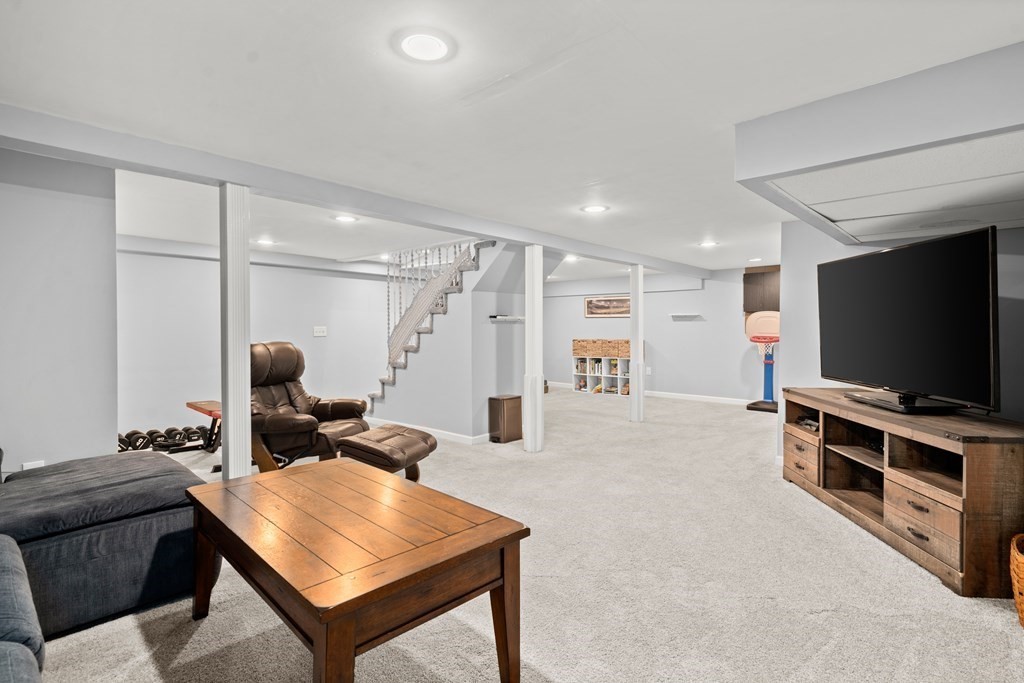 31 Roberts Road Ashland, MA 01721 - Photo 23 of 35 Gallery Image 23
