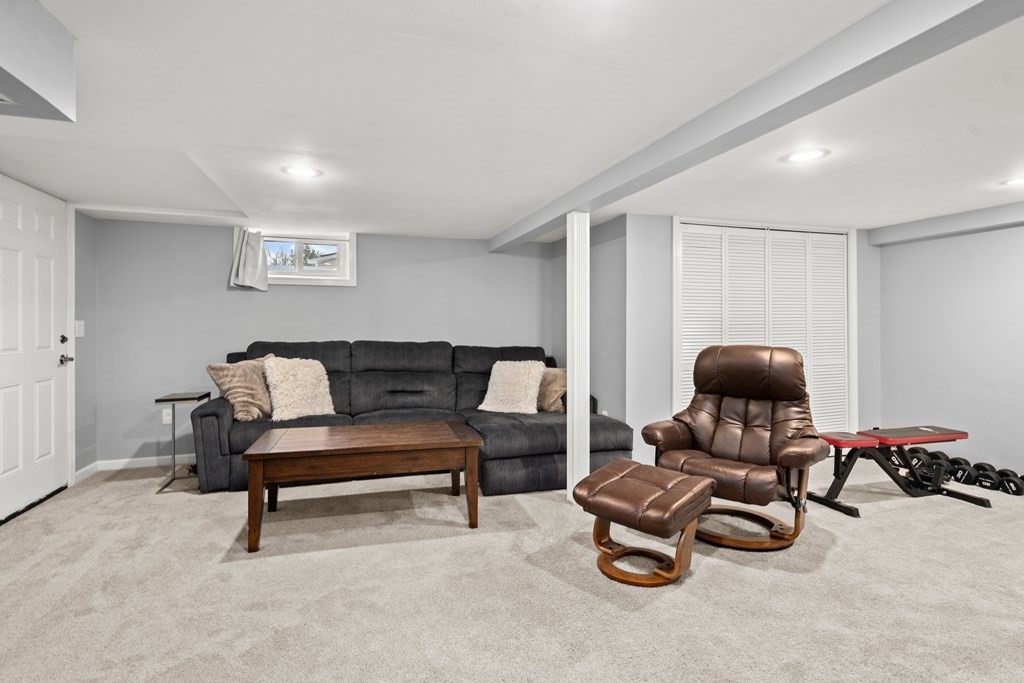 31 Roberts Road Ashland, MA 01721 - Photo 24 of 35 Gallery Image 24