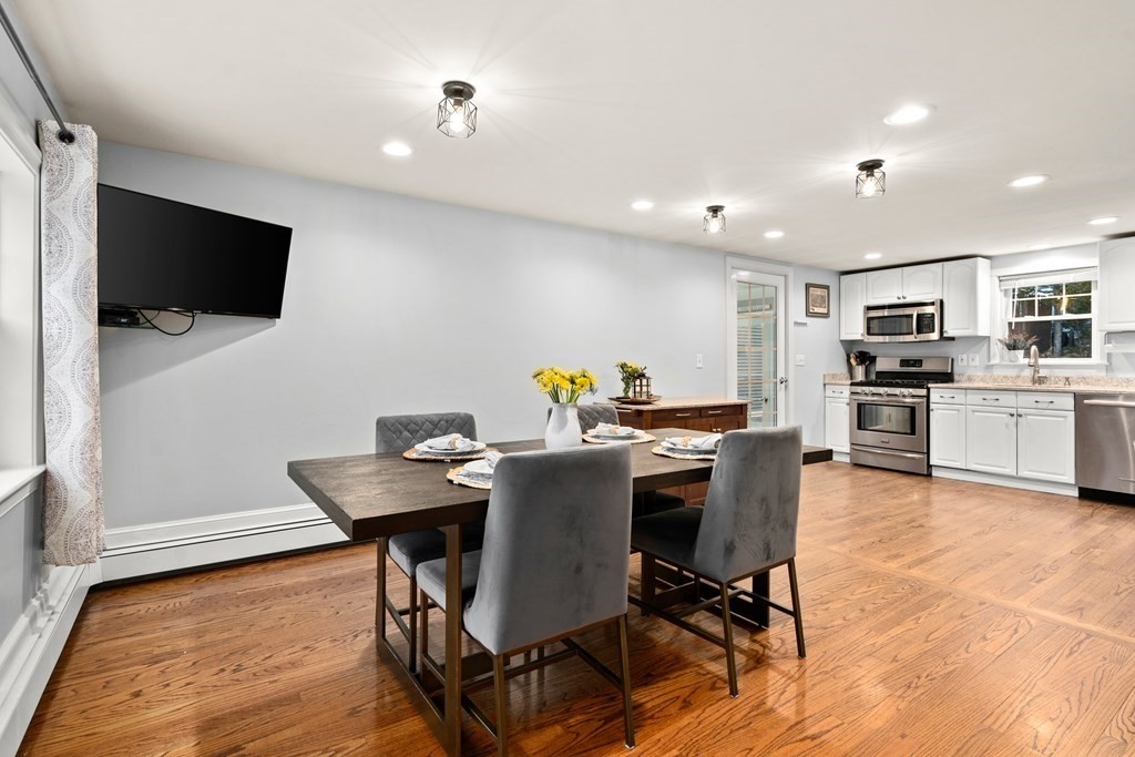 31 Roberts Road Ashland, MA 01721 - Photo 8 of 35 Gallery Image 8