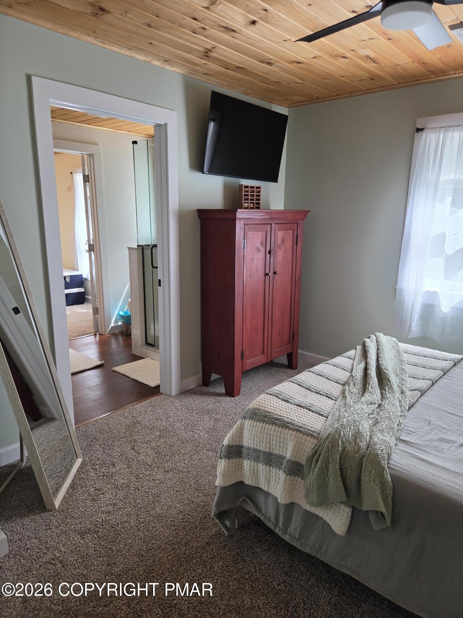 111 Split Rock Road Lake Harmony, PA 18624 - Photo 28 of 37 20260517_144443