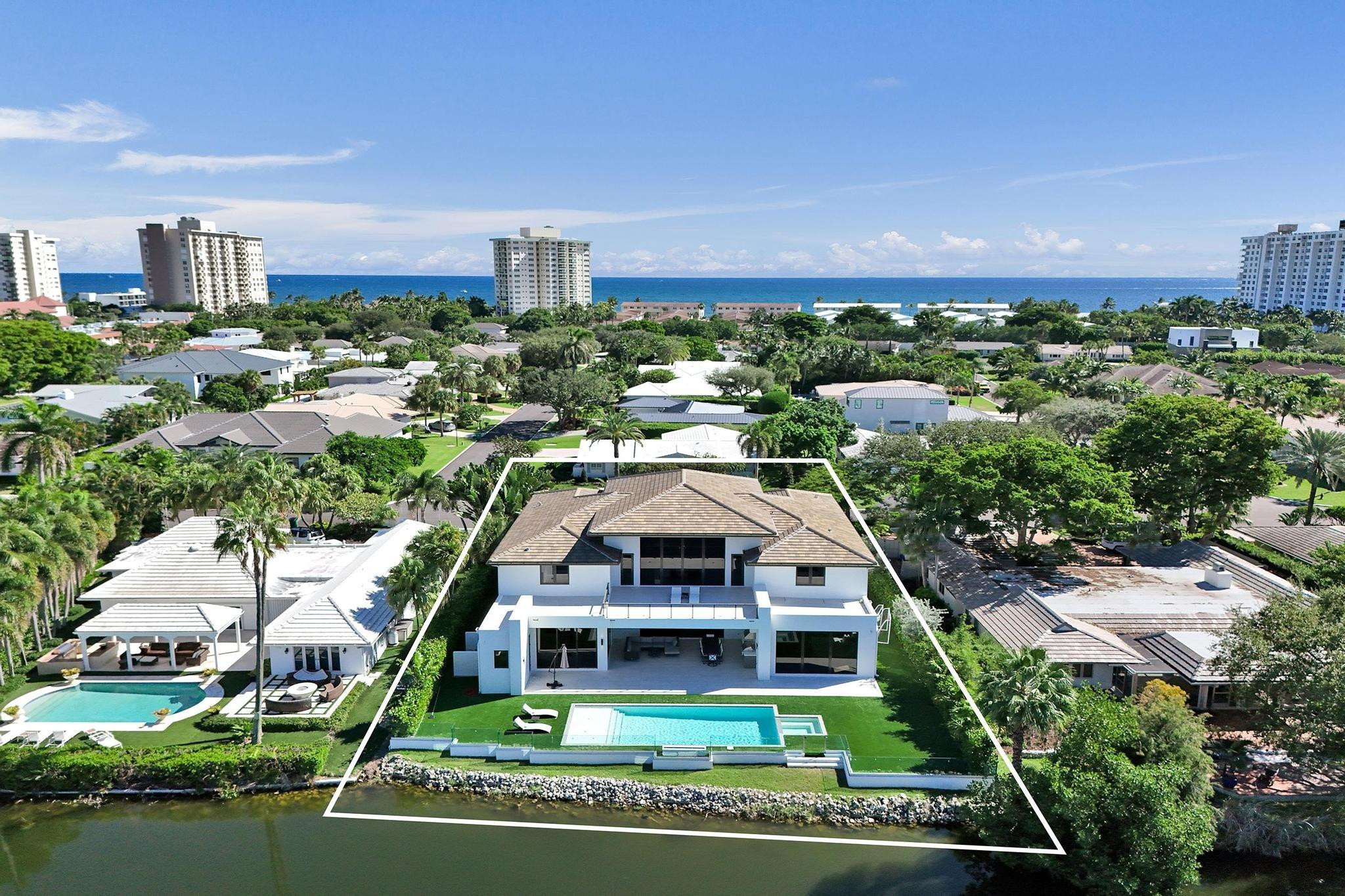 7 Seneca Road Sea Ranch Lakes, FL 33308 - Photo 3 of 65 Photo 3