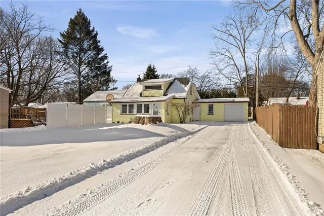 $149,900 | 232 Almay Road, Greece, NY 14616