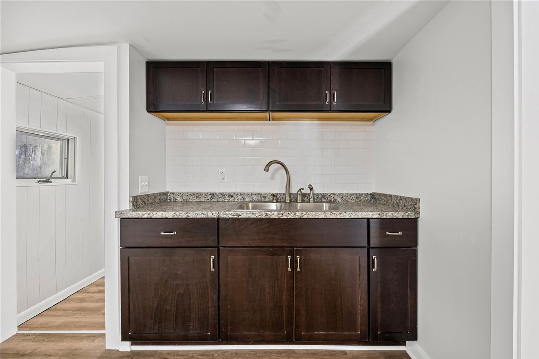 232 Almay Road Greece, NY 14616 - Photo 8 of 39