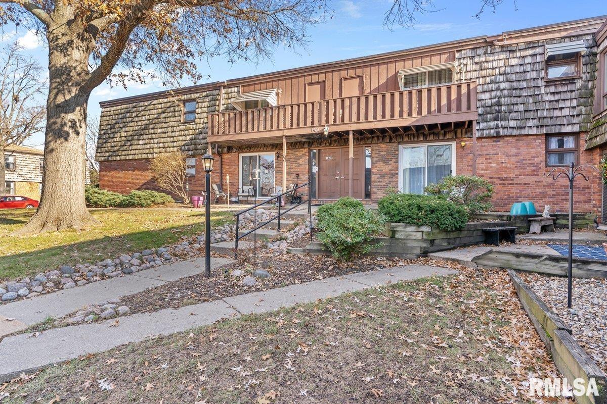 1900 Jeanette Lane, Unit 3 Springfield, IL 62702 - Photo 1 of 26 Gallery Image 1