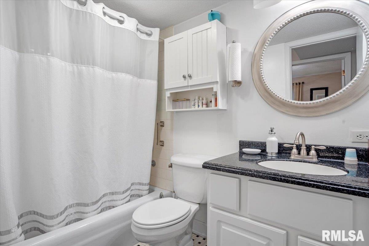 1900 Jeanette Lane, Unit 3 Springfield, IL 62702 - Photo 25 of 26 Gallery Image 25