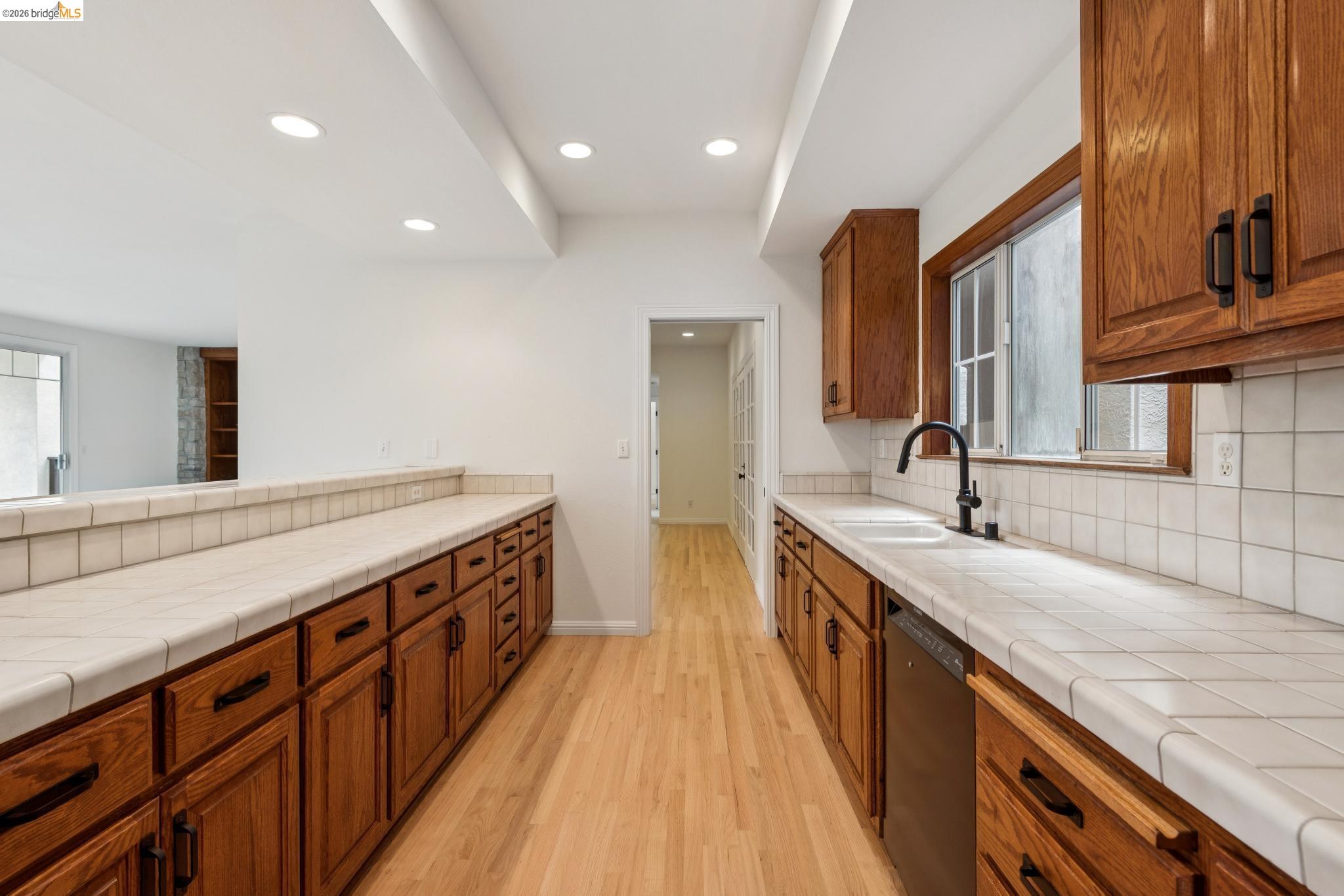 1325 Drury Road Berkeley, CA 94705 - Photo 58 of 71
