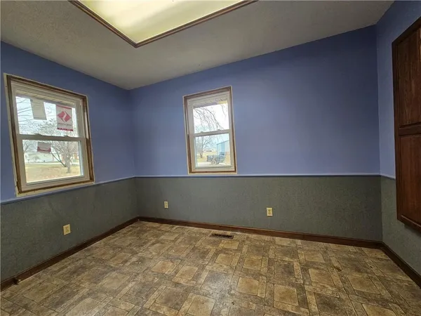 $218,000 | 108 Richill Drive, Hamilton, MO 64644