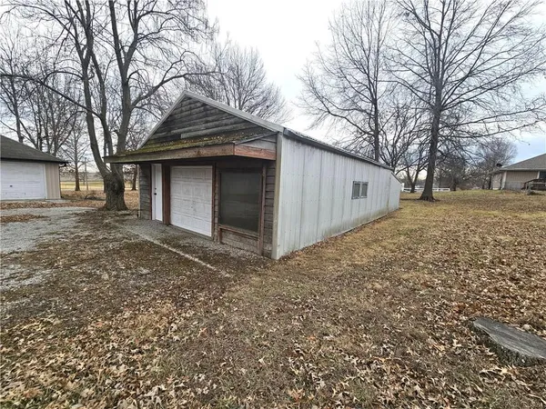 $218,000 | 108 Richill Drive, Hamilton, MO 64644