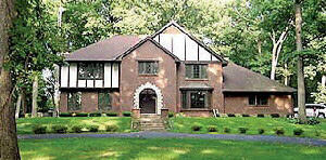 35344 Wheeler Road Kirkland, IL 60146 - Photo 1 of 6 a front view of a house with garden